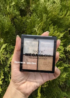 Technic Mega Glow Highlighter